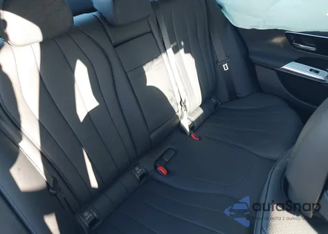 2024 Mercedes-Benz E 350 z USA, uszkodzony, nr VIN W1KLF4HB0RA040925